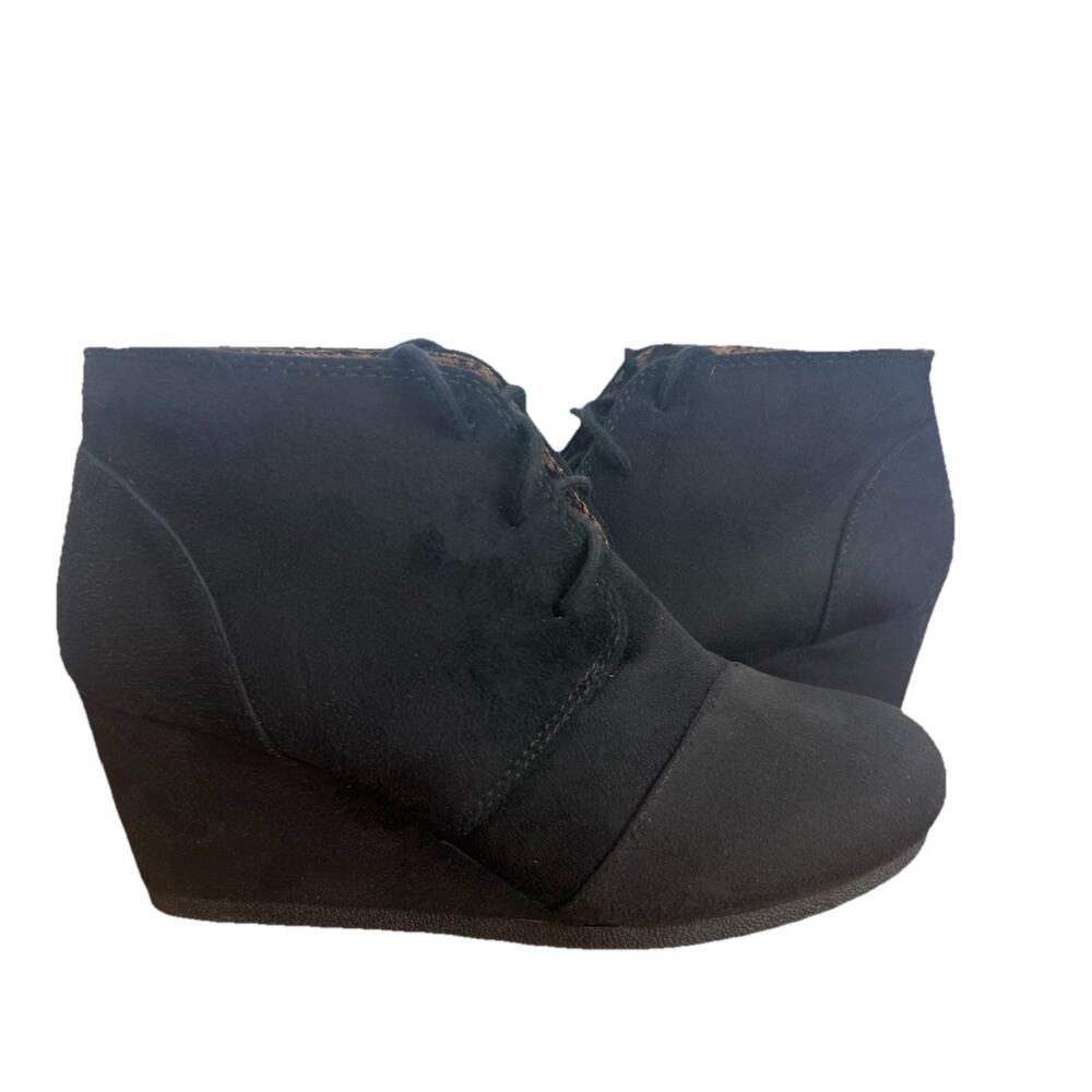 Womens Sz 8.5 Wedge Heel Bootie Black Faux Suede Leopard Manhattan Collection